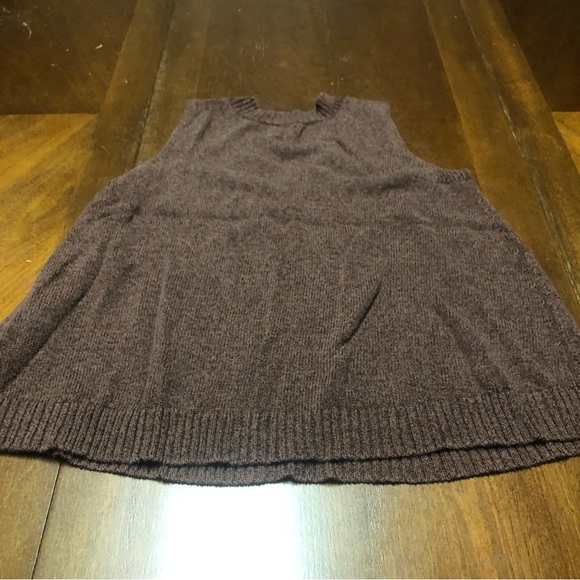 ANTHROPOLGIE Camila v neck sweater tank P15 - Picture 7 of 7